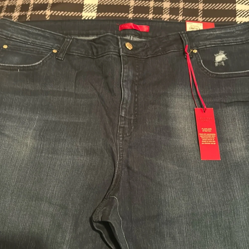 NWT Lane Bryant Stretch Capri Blue Jeans Size 22W - Picture 1 of 7